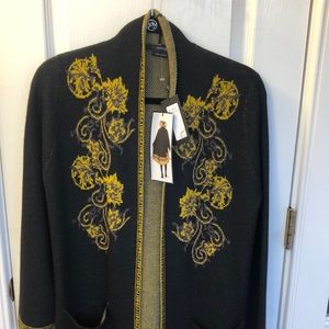 Vertigo long sweater gold and black NWT
